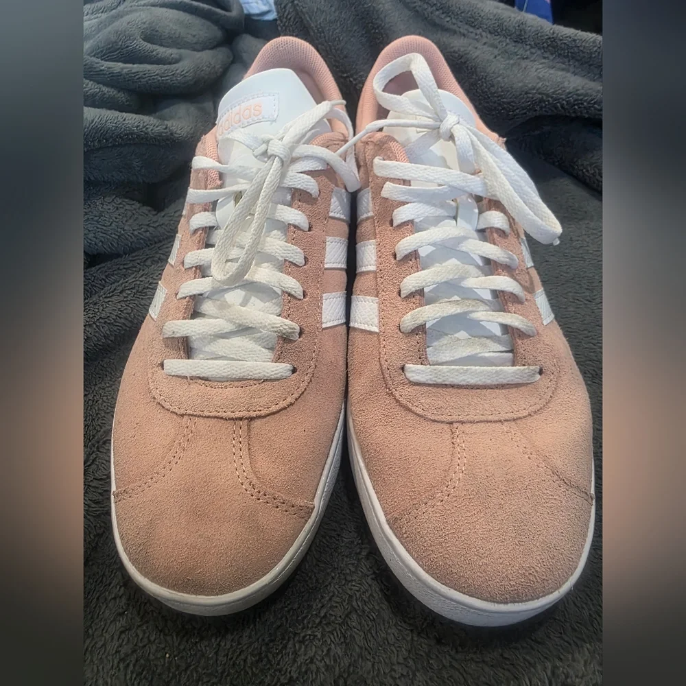 Adidas Womens Size 10 Pink Sneakers - Picture 5 of 7